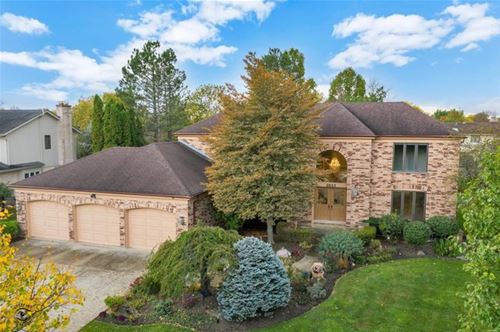 3643 Indian Wells, Northbrook, IL 60062