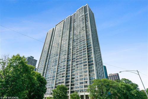 2800 N Lake Shore Unit 2907, Chicago, IL 60657