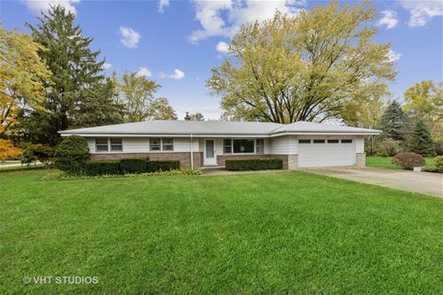 1902 E Oakton, Arlington Heights, IL 60004