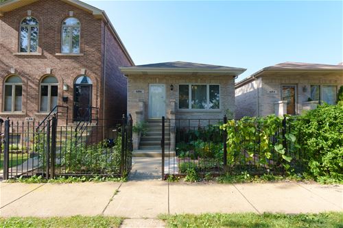 656 W 43rd, Chicago, IL 60609