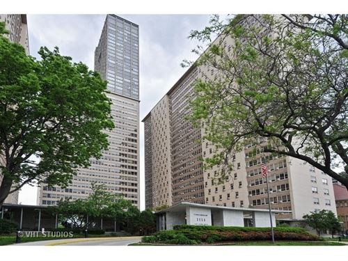 3950 N Lake Shore Unit 720D, Chicago, IL 60613