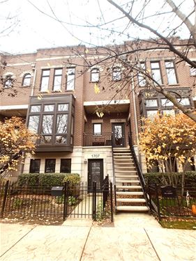 1709 W George, Chicago, IL 60657