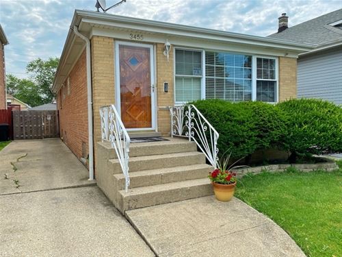 3455 N Oketo, Chicago, IL 60634