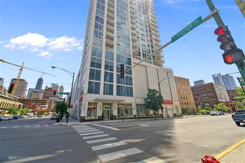 757 N Orleans Unit 1701, Chicago, IL 60654