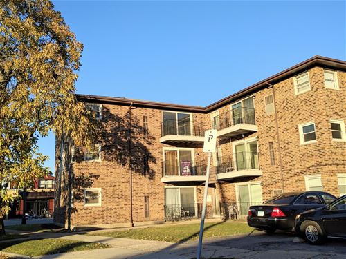 6961 W Higgins Unit 3W, Chicago, IL 60656