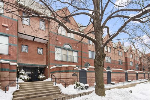 1616 N Hudson Unit 8, Chicago, IL 60614