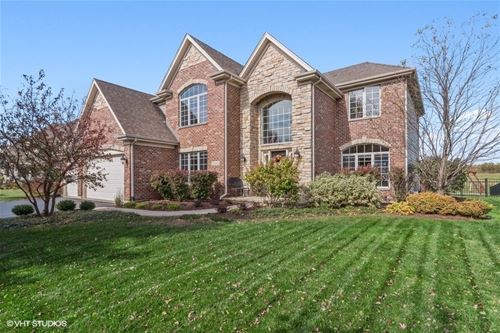 39W890 Carney, Geneva, IL 60134