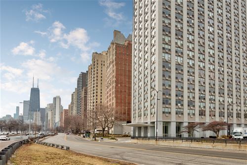 1550 N Lake Shore Unit 15A, Chicago, IL 60610