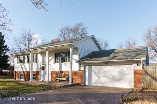 1270 Forest, Aurora, IL 60505