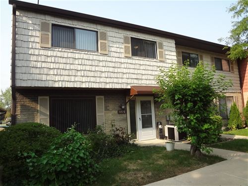 540 W Lodge Unit G, Wheeling, IL 60090