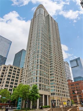 345 N LaSalle Unit 2705, Chicago, IL 60610