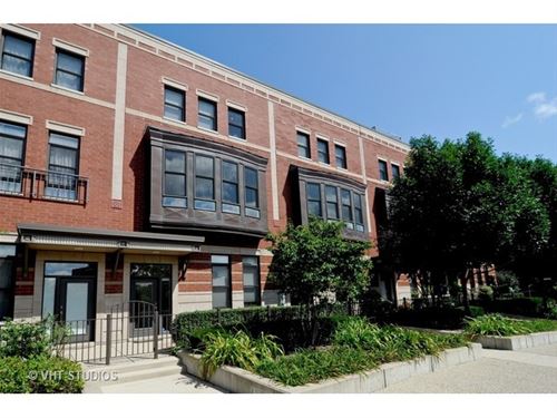 1031 N Riverwalk, Chicago, IL 60610