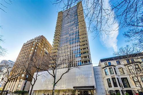 1230 N State Unit 18B, Chicago, IL 60610