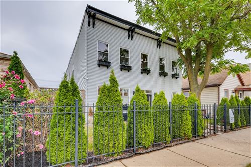 2922 W 38th Unit 1, Chicago, IL 60632