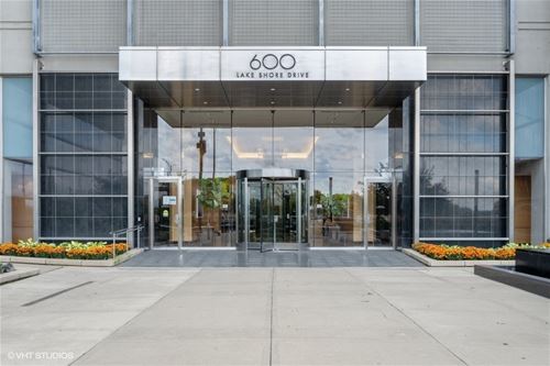 600 N Lake Shore Unit 814, Chicago, IL 60611