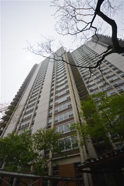 1360 N Sandburg Unit 509C, Chicago, IL 60610