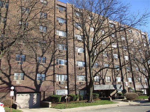 4600 N Cumberland Unit 309, Chicago, IL 60656