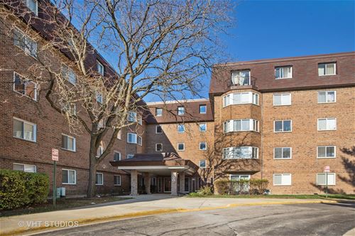 220 S Roselle Unit 506, Schaumburg, IL 60193