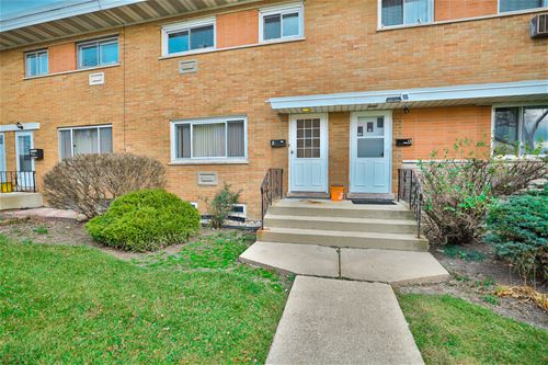 8664 Gregory Unit B, Des Plaines, IL 60016