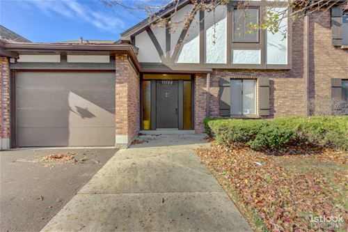 11136 Cottonwood Unit 1A, Palos Hills, IL 60465