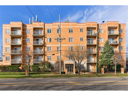 4534 N Cumberland Unit 201, Chicago, IL 60656