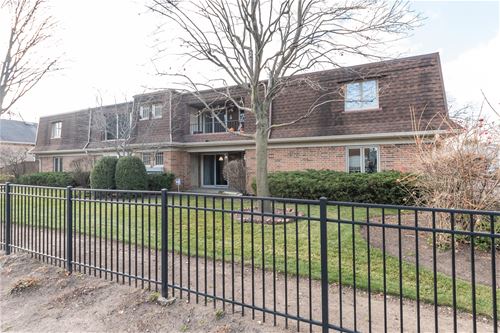 430 N Central Unit 1A, Highwood, IL 60040