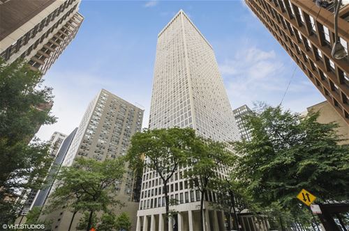 260 E Chestnut Unit 401, Chicago, IL 60611