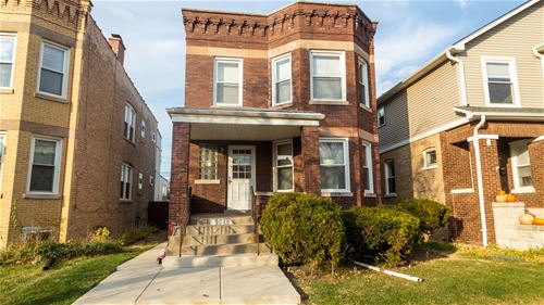 5038 W Dakin, Chicago, IL 60641