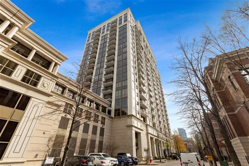 1335 S Prairie Unit 1806, Chicago, IL 60605