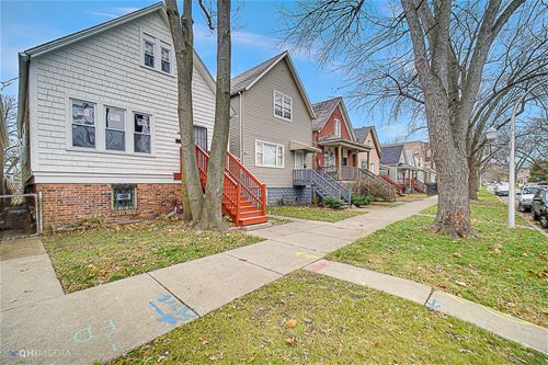 8124 S Muskegon, Chicago, IL 60617