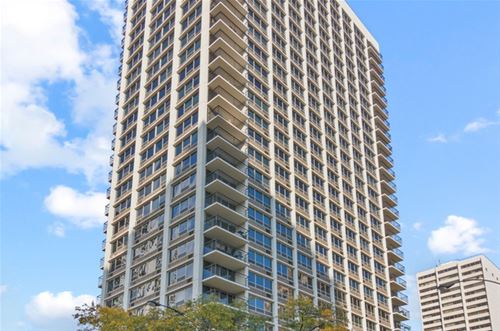 88 W Schiller Unit 608, Chicago, IL 60610