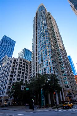 345 N LaSalle Unit 4603, Chicago, IL 60654