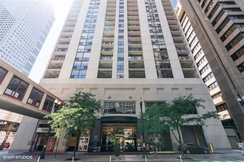 200 N Dearborn Unit 4207, Chicago, IL 60601