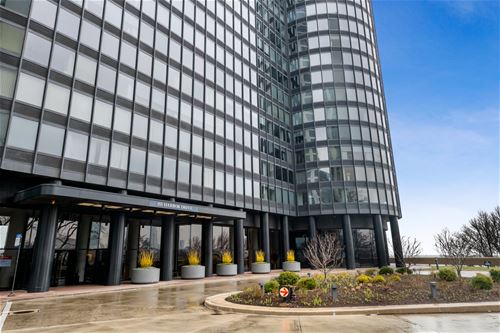 155 N Harbor Unit 3808, Chicago, IL 60601