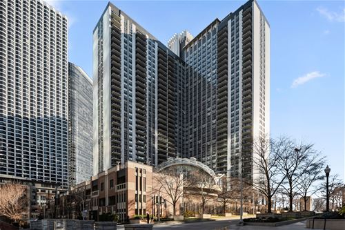 400 E Randolph Unit 3414, Chicago, IL 60601