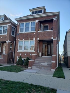 4520 S Richmond, Chicago, IL 60632