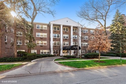 1025 Randolph Unit 114, Oak Park, IL 60302