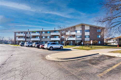 1000 Bayside Unit 209, Palatine, IL 60074