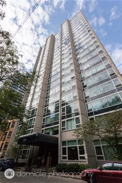 2728 N Hampden Unit 204, Chicago, IL 60614