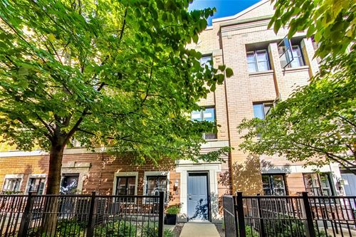 1137 W Monroe Unit 19, Chicago, IL 60607