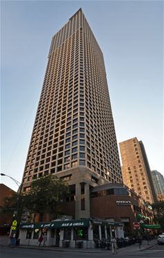 1030 N State Unit 10M, Chicago, IL 60610