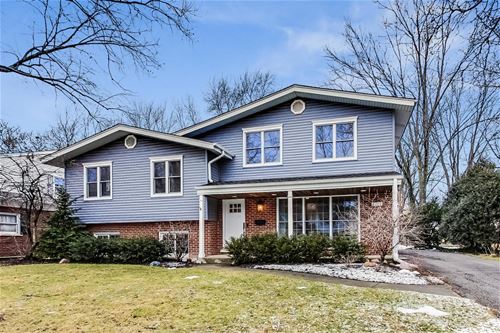 2208 Maple, Northbrook, IL 60062