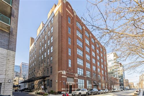 14 N Peoria Unit 3A, Chicago, IL 60607