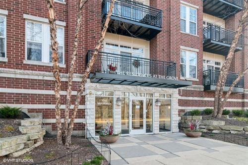 7753 Van Buren Unit 318, Forest Park, IL 60130