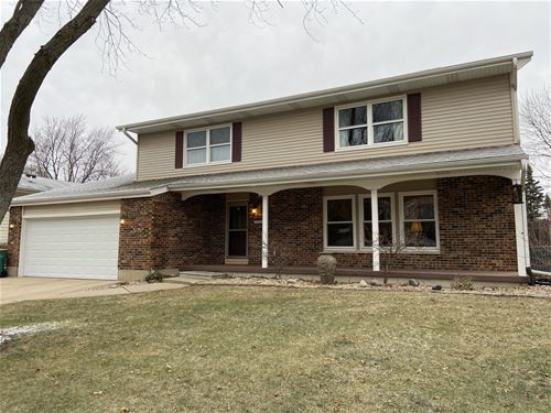 1701 Russet, Sycamore, IL 60178