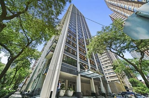 222 E Pearson Unit 2405, Chicago, IL 60611