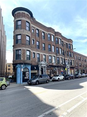 2854 N Clark Unit 3, Chicago, IL 60657