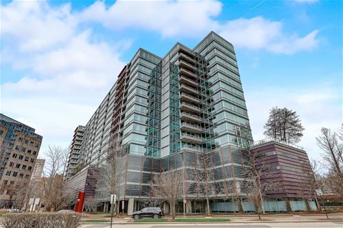 800 Elgin Unit 1310, Evanston, IL 60201