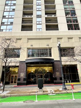 200 N Dearborn Unit 3004, Chicago, IL 60601