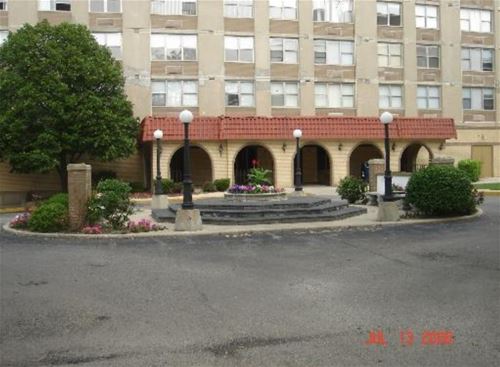 4350 W Ford City Unit 508, Chicago, IL 60652